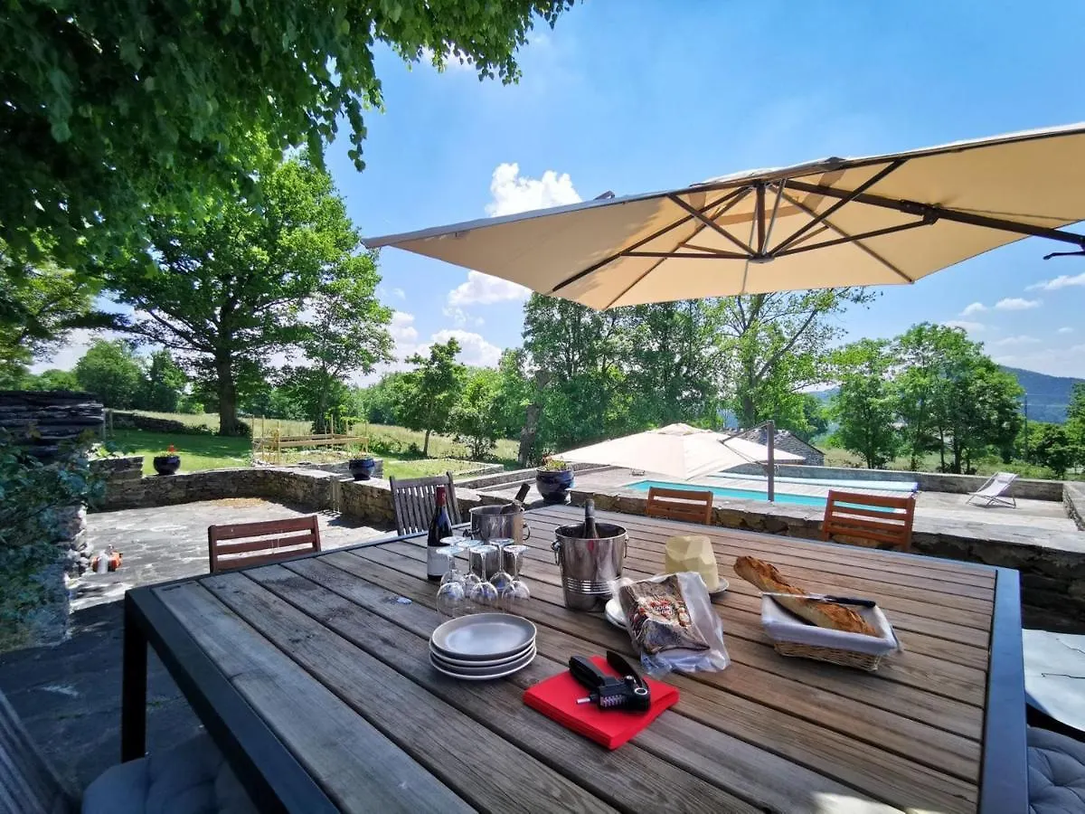 Corps De Ferme Renove Avec Piscine Et Terrasses Paisibles, A 1H30 De Lyon - Fr-1-582-396 Bed & Breakfast Saint-Etienne-Lardeyrol